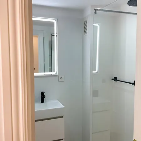 Lucia - La Nogalera - 2 Bedrooms Apartment *